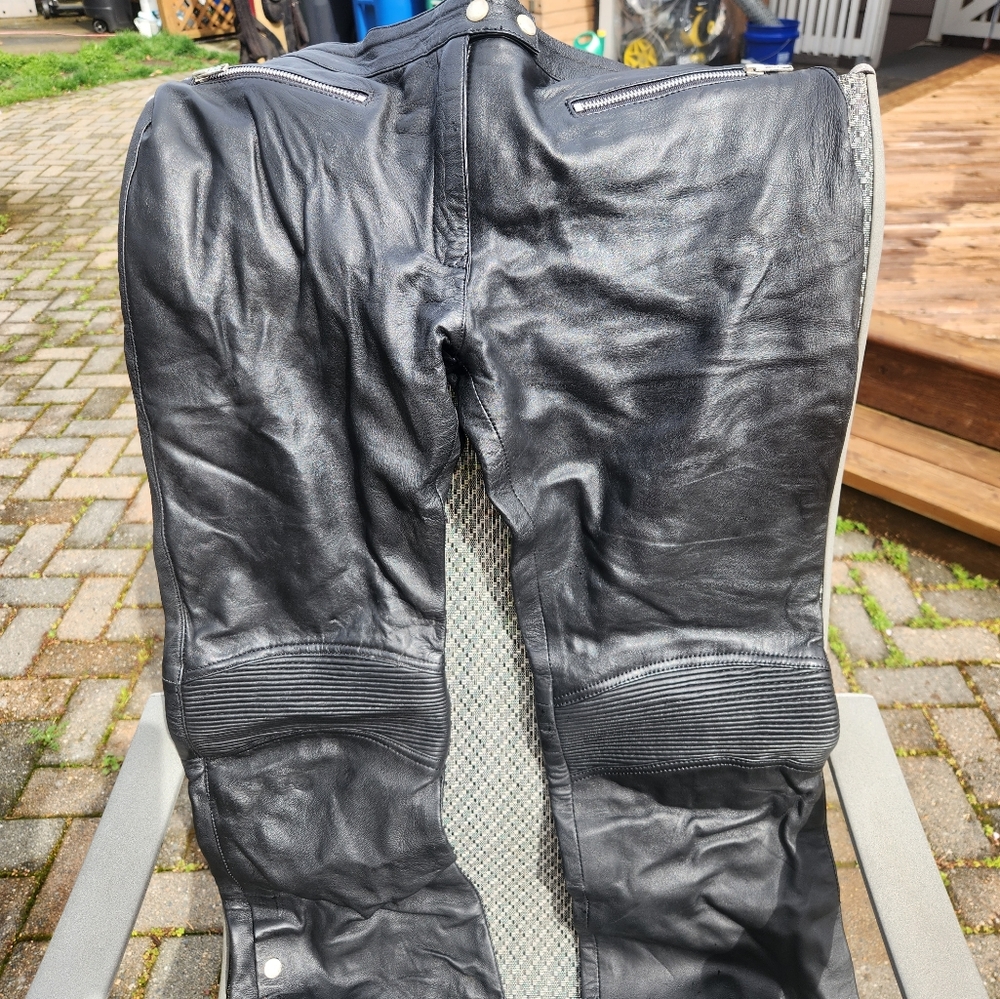Leather ladies' large motorcycle pants